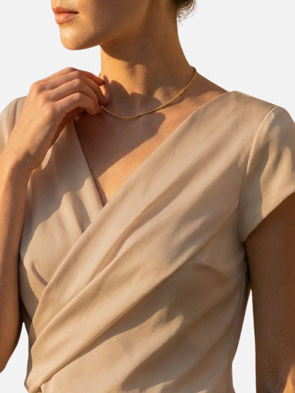 Ana | Blusa Drapeada Manga Corta con Escote en V Mujer