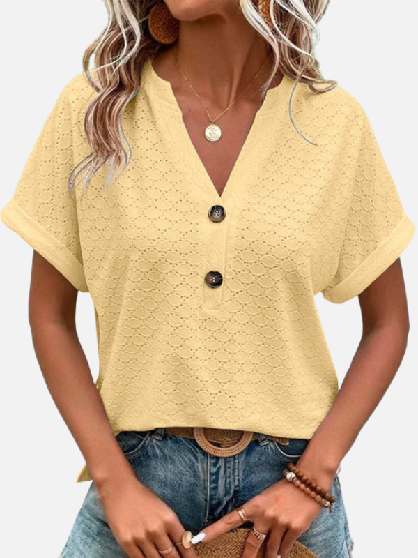 Andrea | Blusa Texturizada Manga Corta con Escote en V