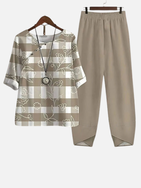 Silvia | Conjunto de Dos Piezas con Estampado de Mariposas