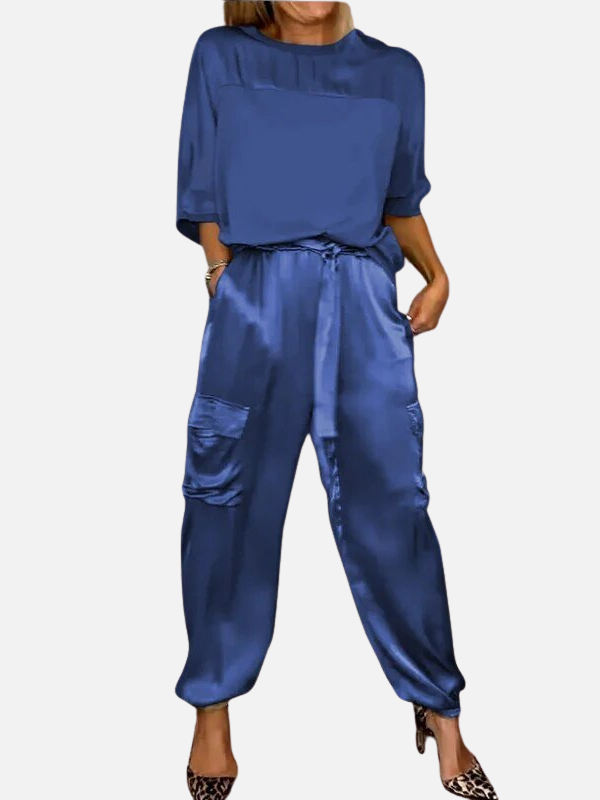 Camila | Conjunto de Dos Piezas con Pantalón Cargo