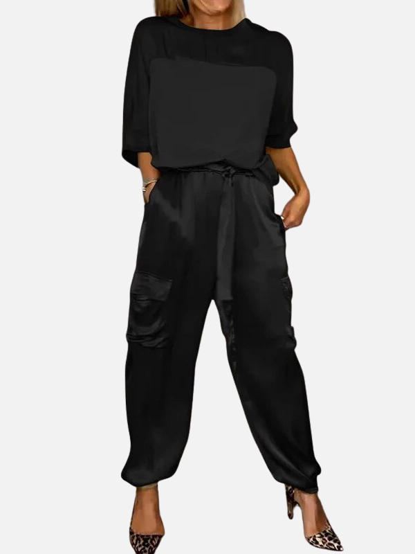 Camila | Conjunto de Dos Piezas con Pantalón Cargo