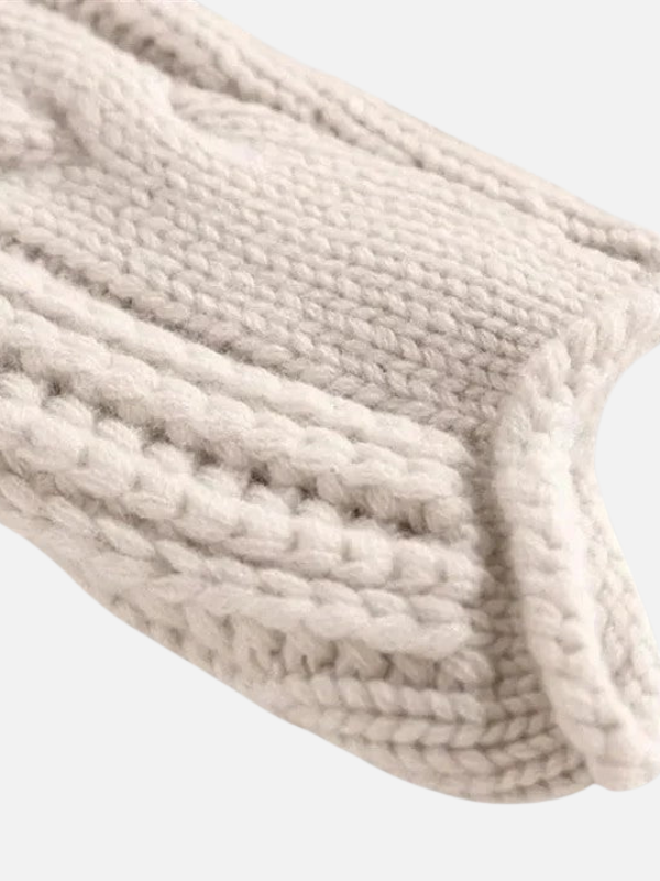 Ruth | Classic Cable Knit Sweater for Women